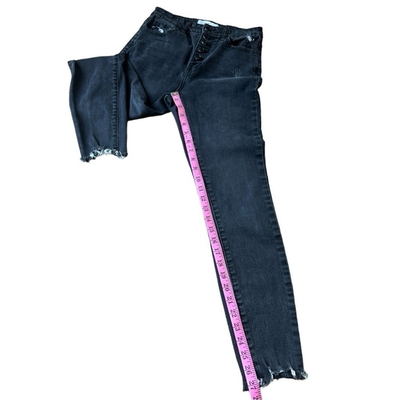 KanCan Women’s Washed Black Button Fly High Rise Skinny Freyed Ankle Jeans 5/26 - Picture 10 of 10